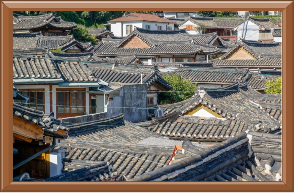 Bukchon Hanok Village in Seoul 12 Bukchon’s 4th View Bukchon-ro 11-gil on the hill